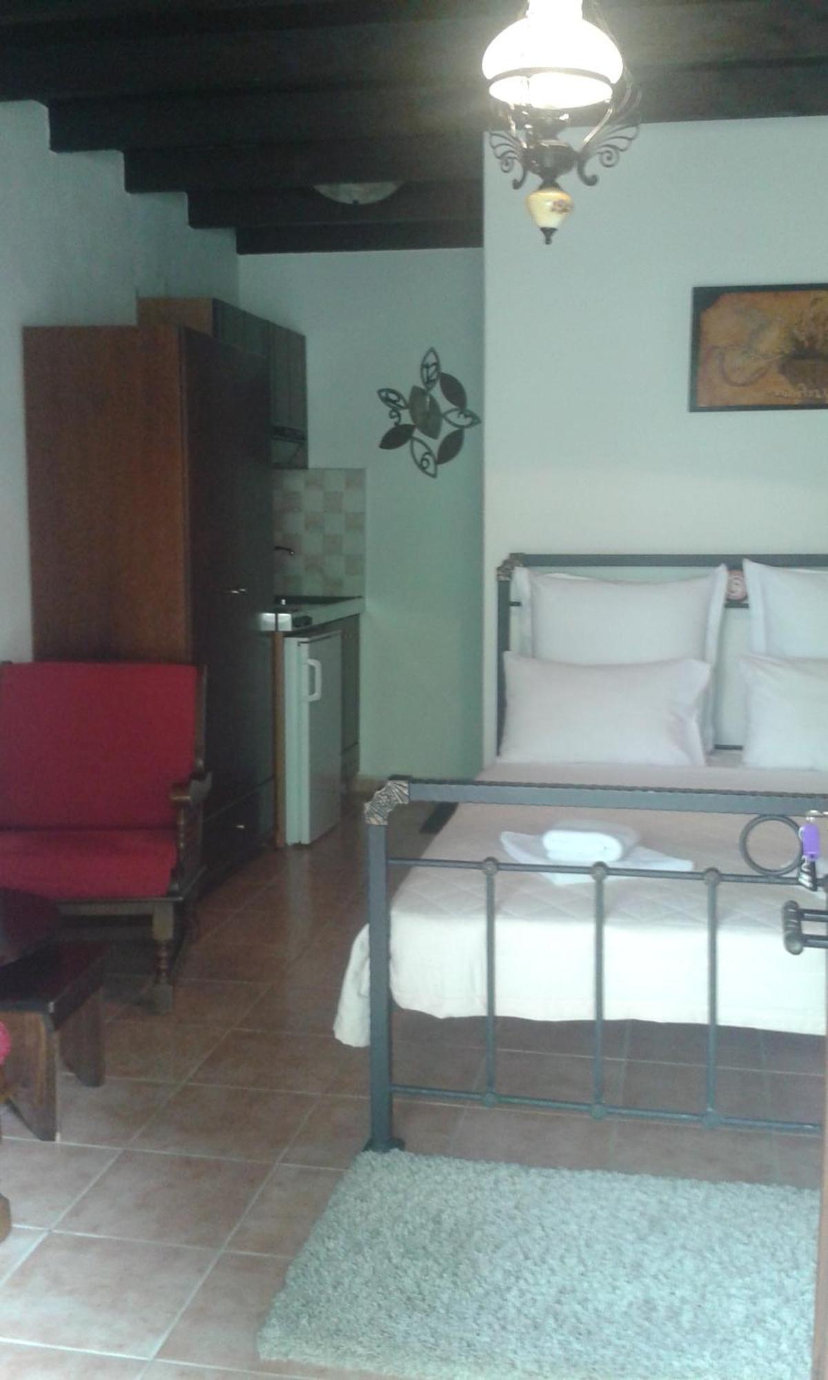 Traditional Guesthouse Archontoula Paleósz Pandeleímon Kültér fotó