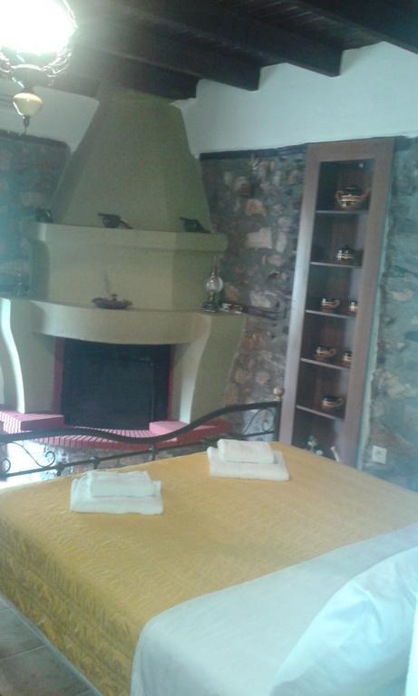 Traditional Guesthouse Archontoula Paleósz Pandeleímon Kültér fotó